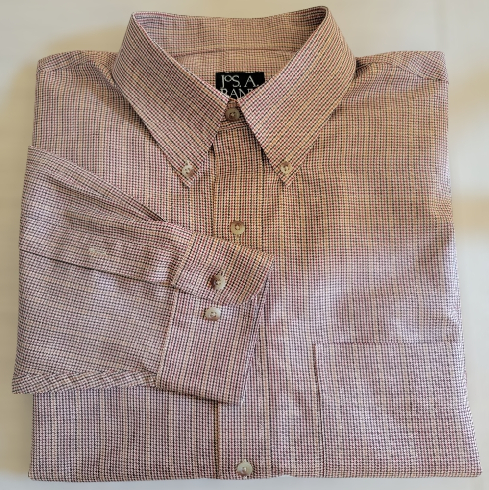 Jos. A. Bank Men's Traveler Collection Traditional Fit
